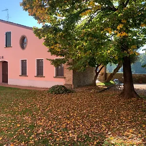 Alloggio per agriturismo In Collina